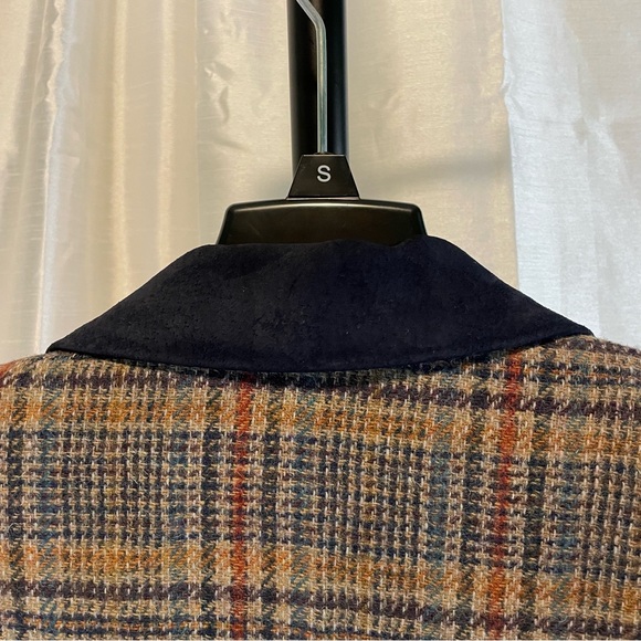 Vintage International Scene wool blazer, size small, herringbone and plaid - Picture 7 of 16
